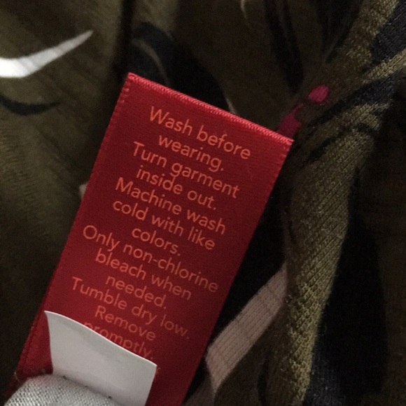 Jennifer Lopez blouse Size XL NWT - Picture 7 of 7